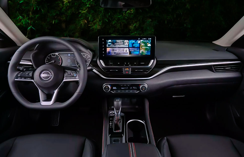 2025 Nissan Altima Interior